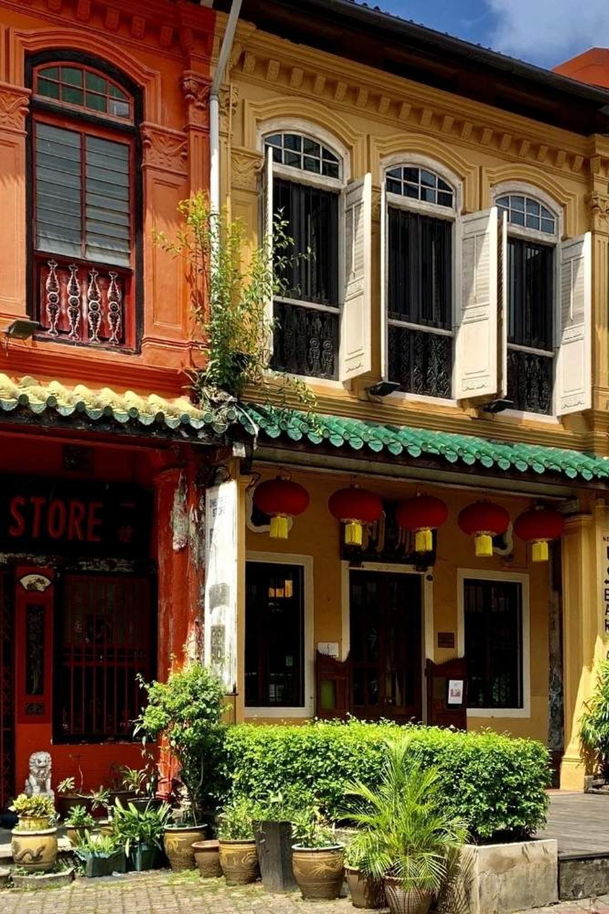 Emerald Hill Road: Peranakan Architecture Gem