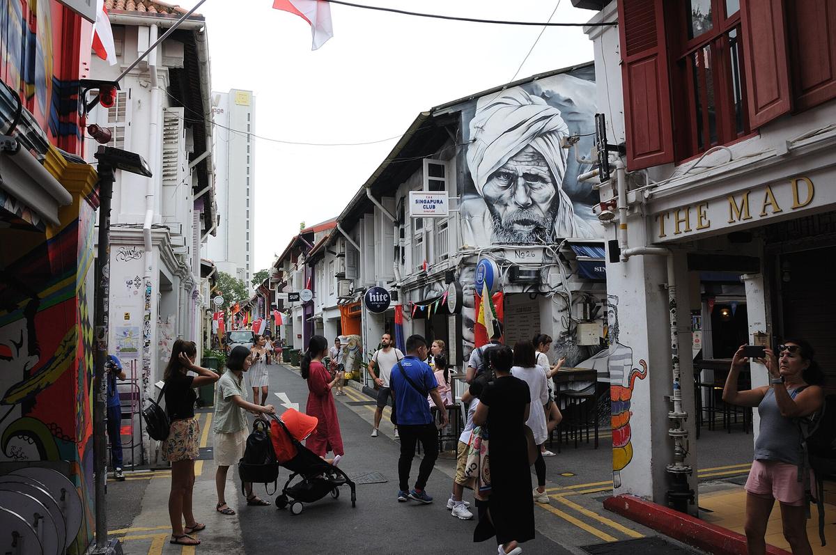 Gelam Gallery: Singapore’s First Outdoor Art Gallery: KPG Haji Lane street art in Kampong Glam Singapore