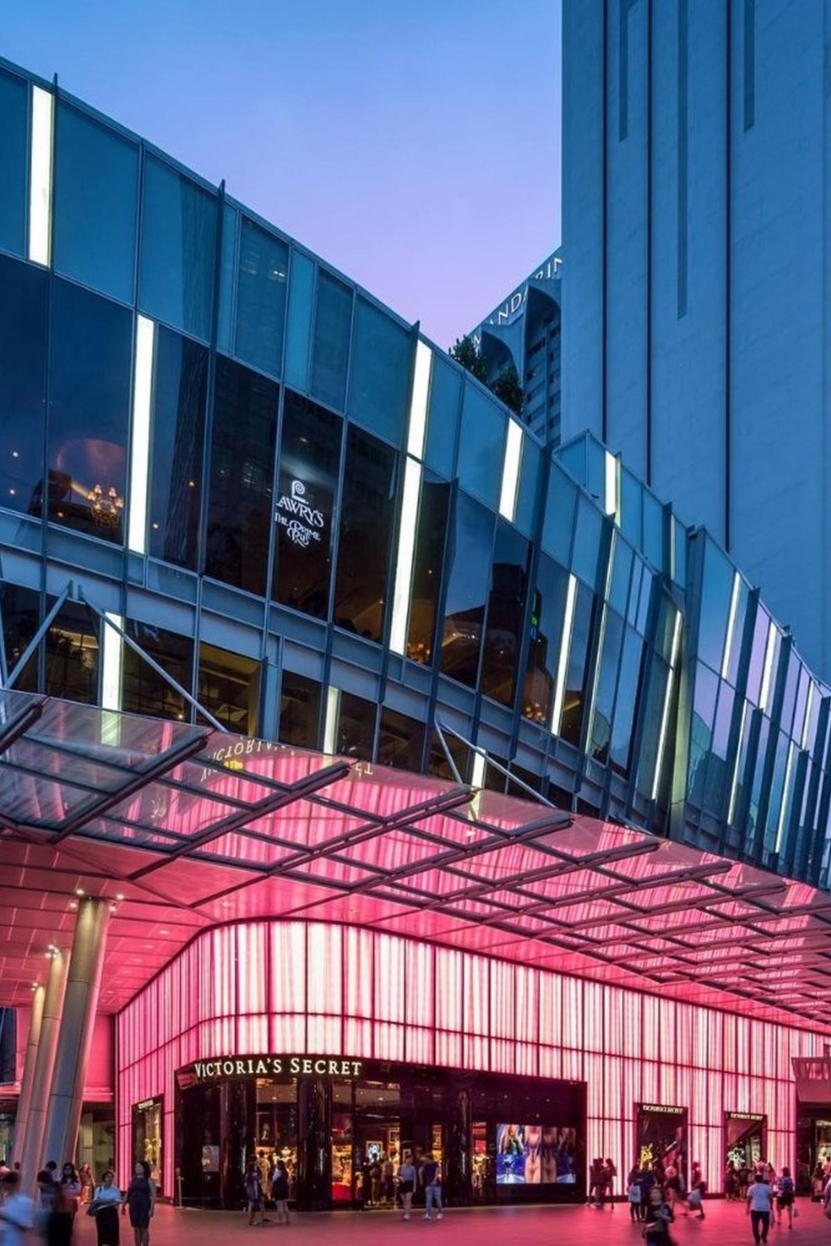 Mandarin Gallery: Boutique Shopping & Fine Dining