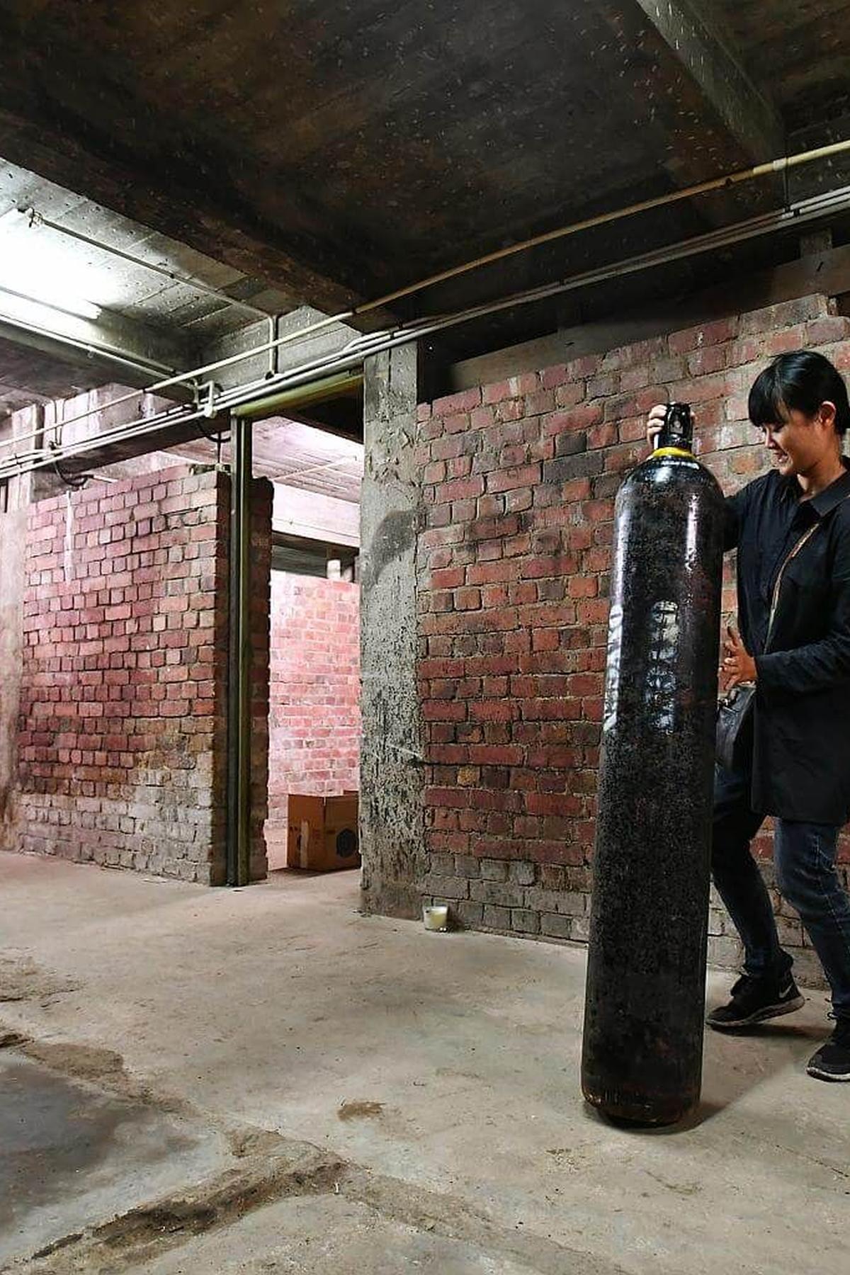 Tiong Bahru Air Raid Shelter: Historical WWII Site