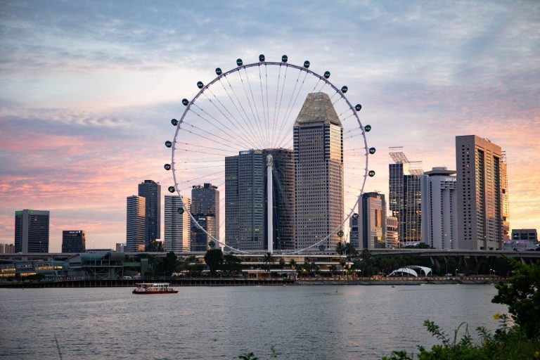 Singapore Flyer Ride the Giant Observation Wheel
